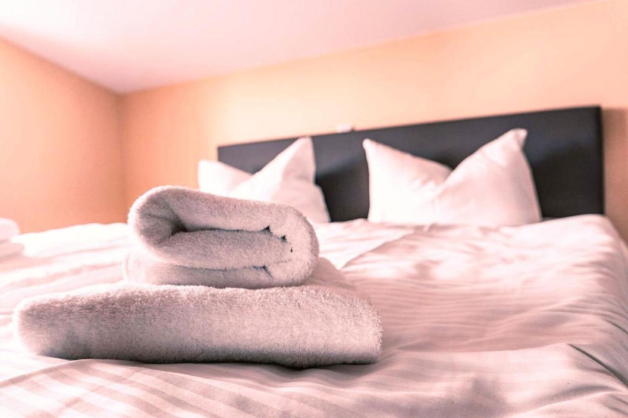 גוהרן Mit Meerblick Und Balkon, Gratis Nutzung Vom Ahoi Erlebnisbad Und Sauna In Sellin - Meeresblick Fewo 29 מראה חיצוני תמונה